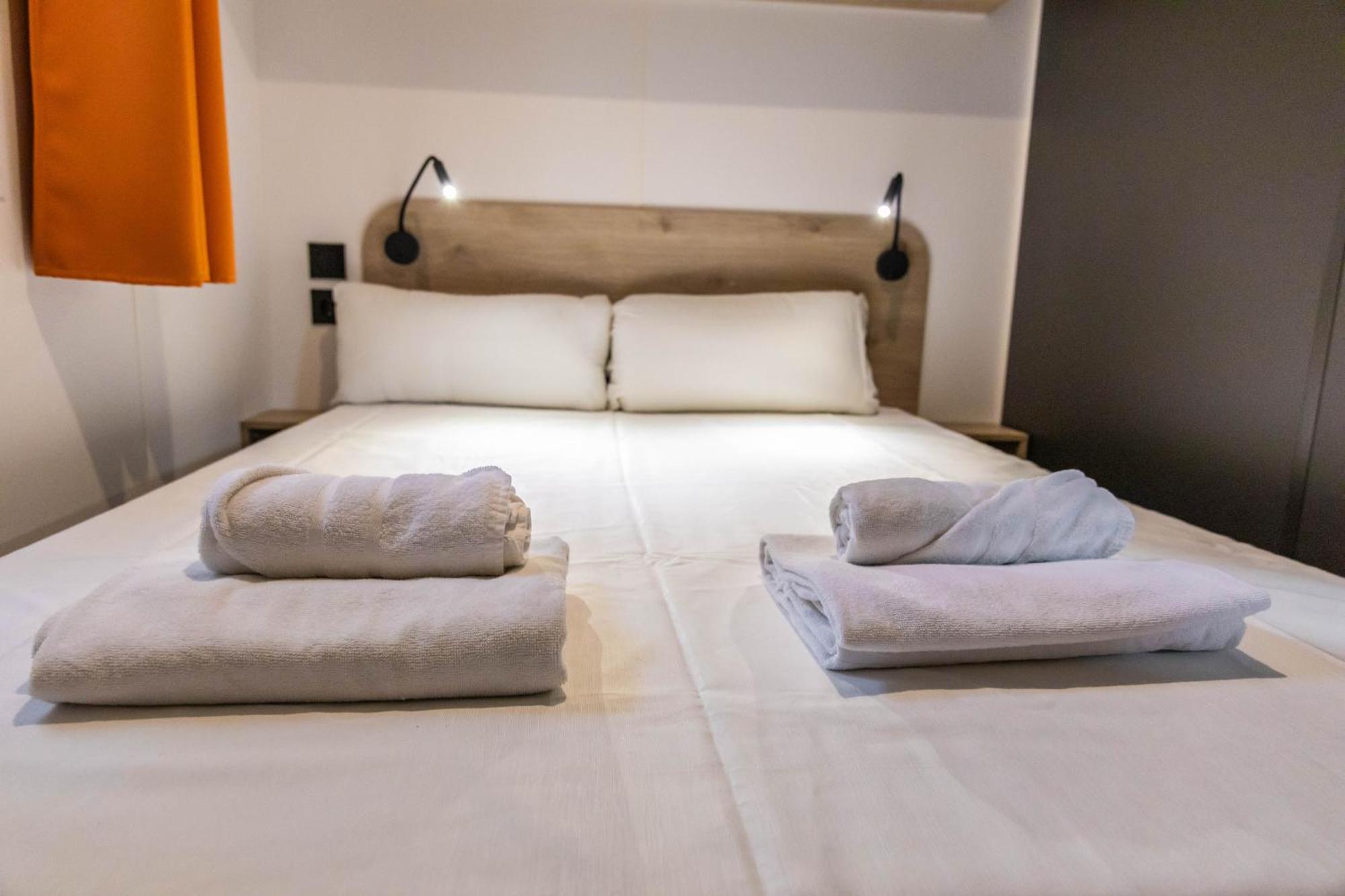 Holacamp Sitges Relax Eksteriør billede